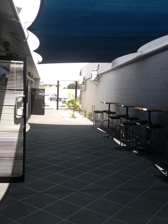 Blackwater Hotel Motel ภายนอก รูปภาพ