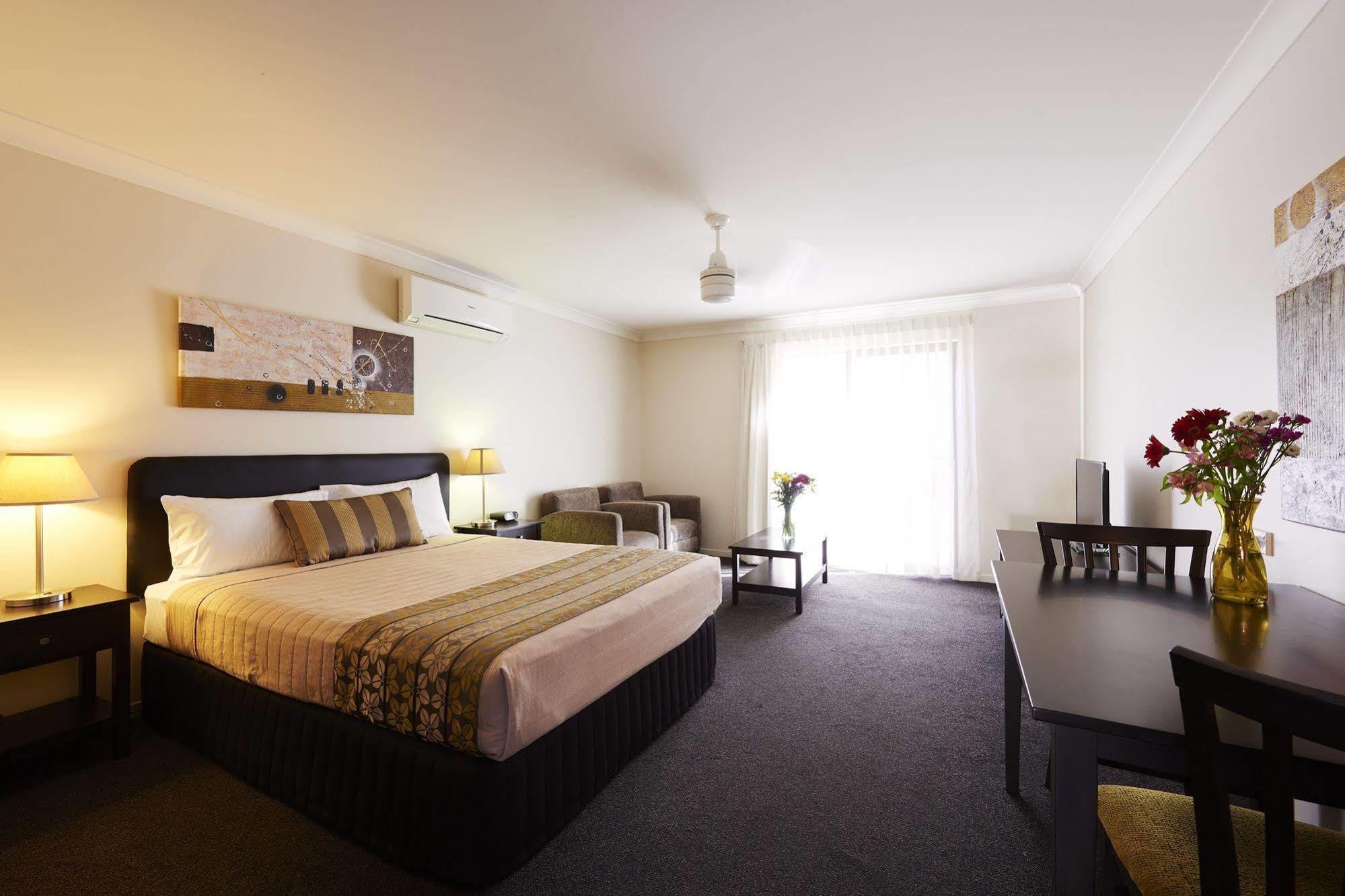 Blackwater Hotel Motel ภายนอก รูปภาพ